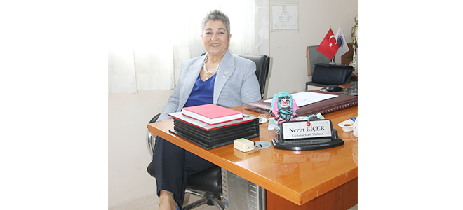 CHP Adana Milletvekili Aday Adayı Nevin Biçer  ‘Bütün kadınların siyasete atılmalarını istiyorum’