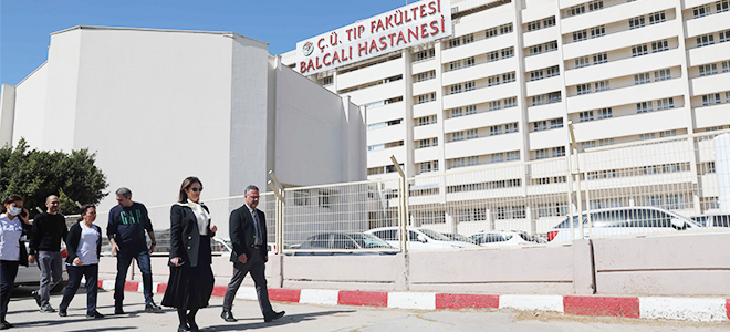 Rektör Prof. Dr. Tuncel, Balcalı Hastanesi’ne ziyaretlerini sürdürüyor