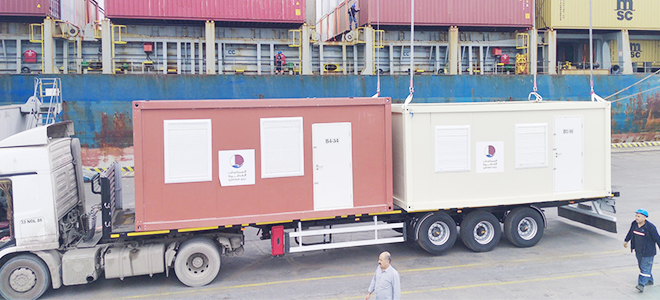 Katar’dan  522 yaşam konteyneri daha geldi