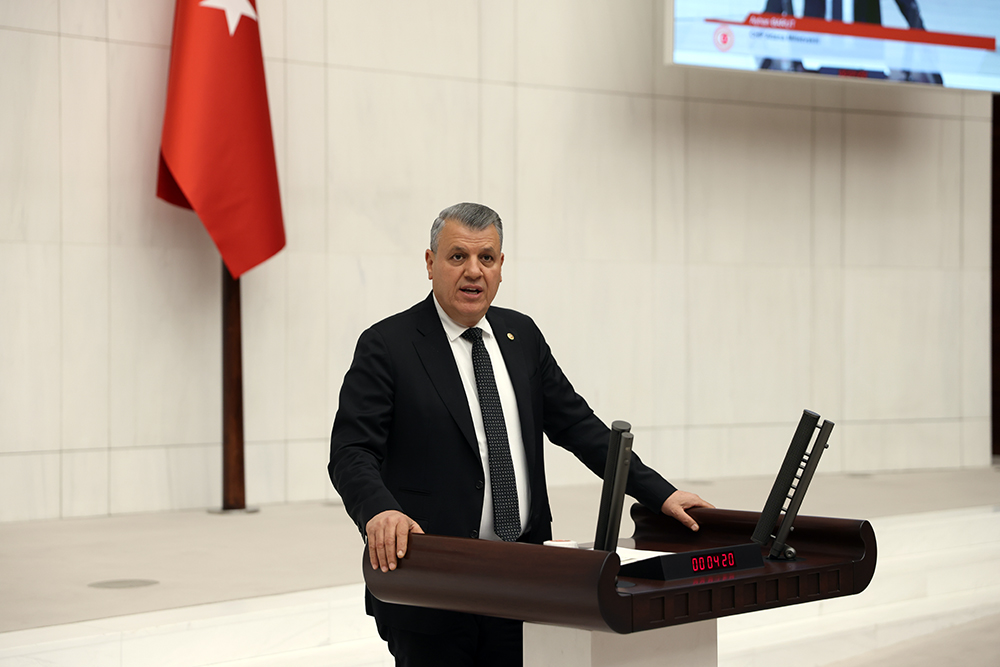 Barut,”Asgari ücret insanca yaşam koşullarını sağlasın”