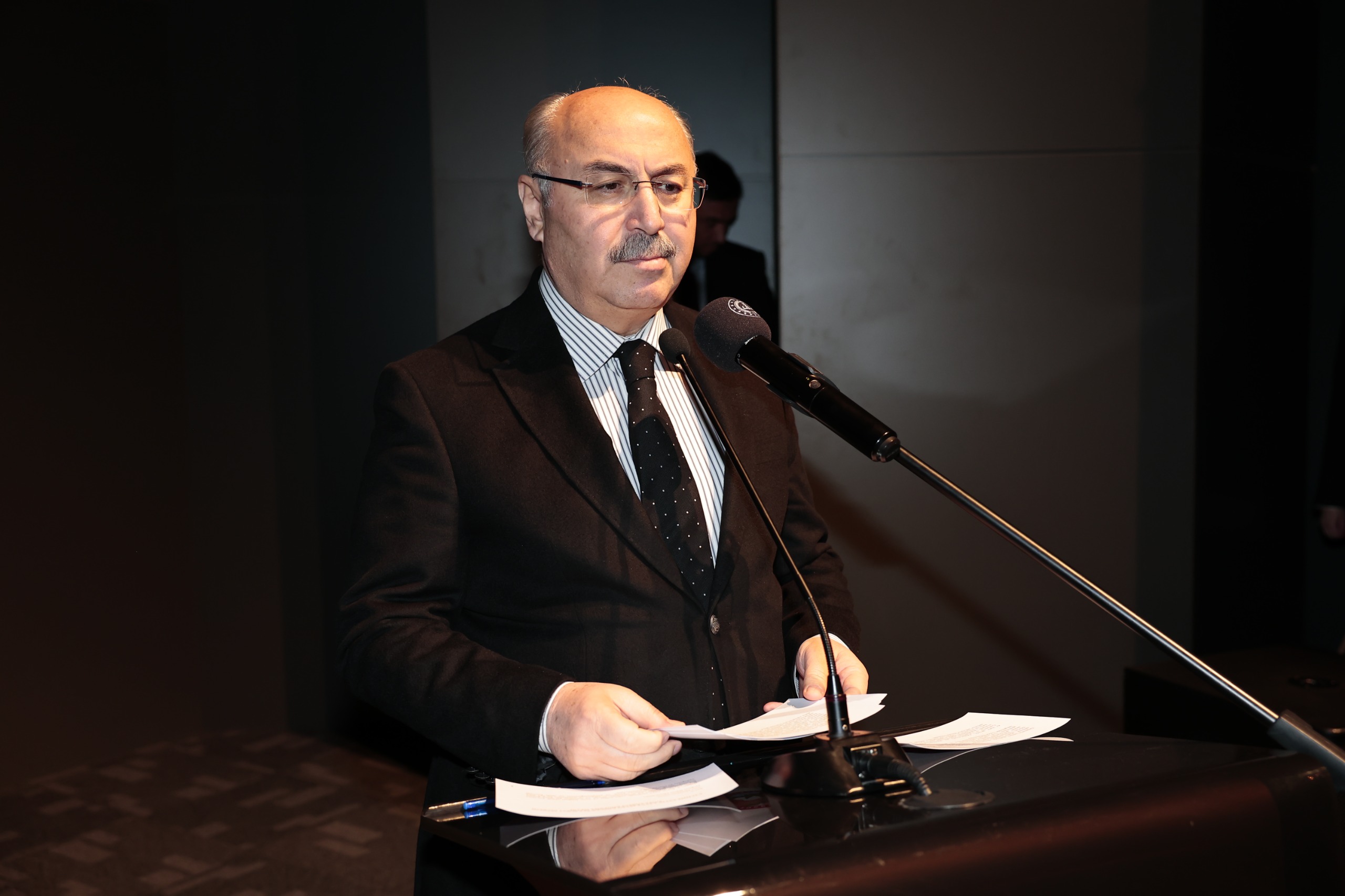 Vali Köşger 6 Şubat depremi anma töreni programına katıldı