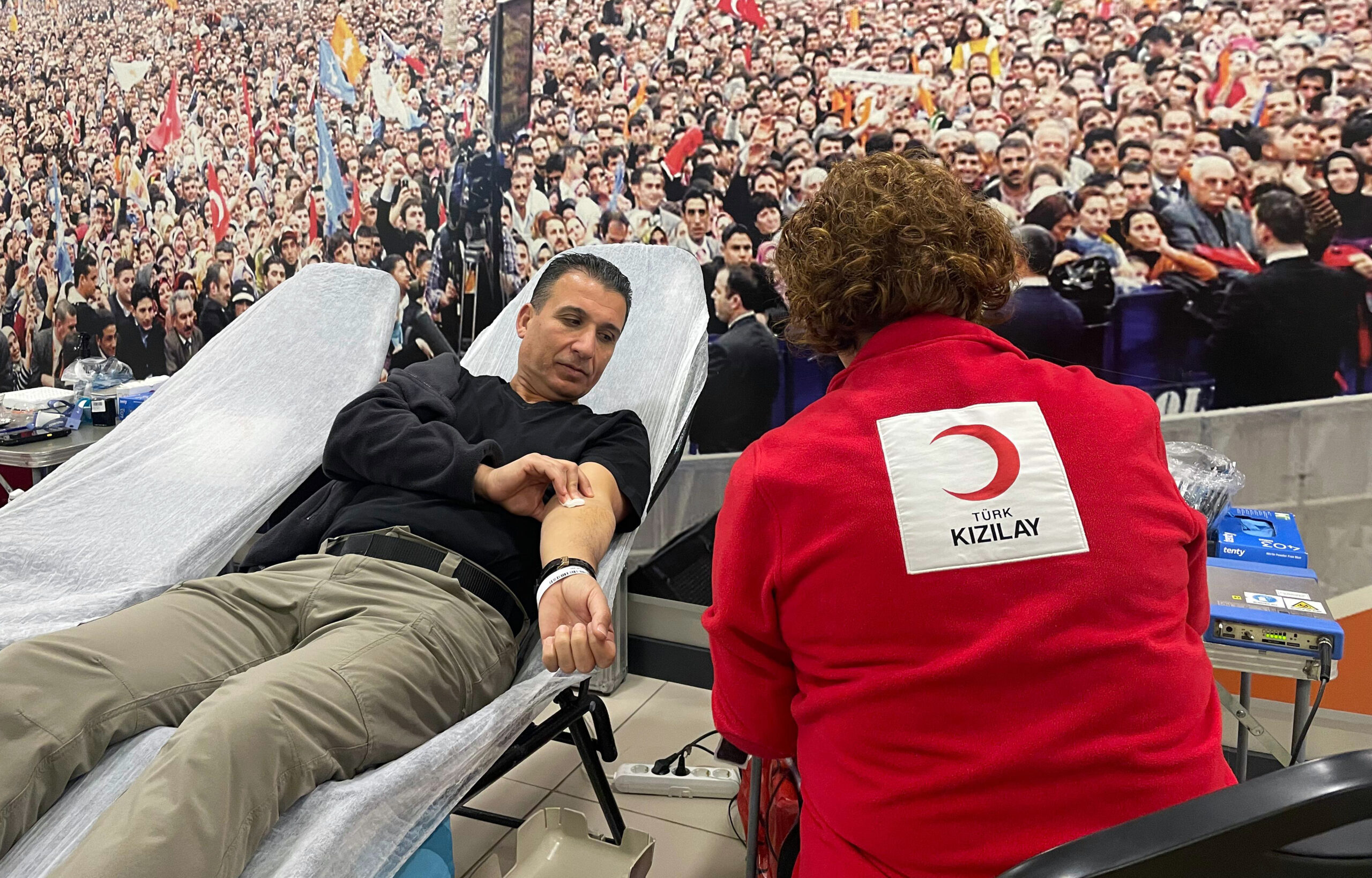 AK Parti Adana İl Başkanlığı’ndan kan bağışı etkinliği