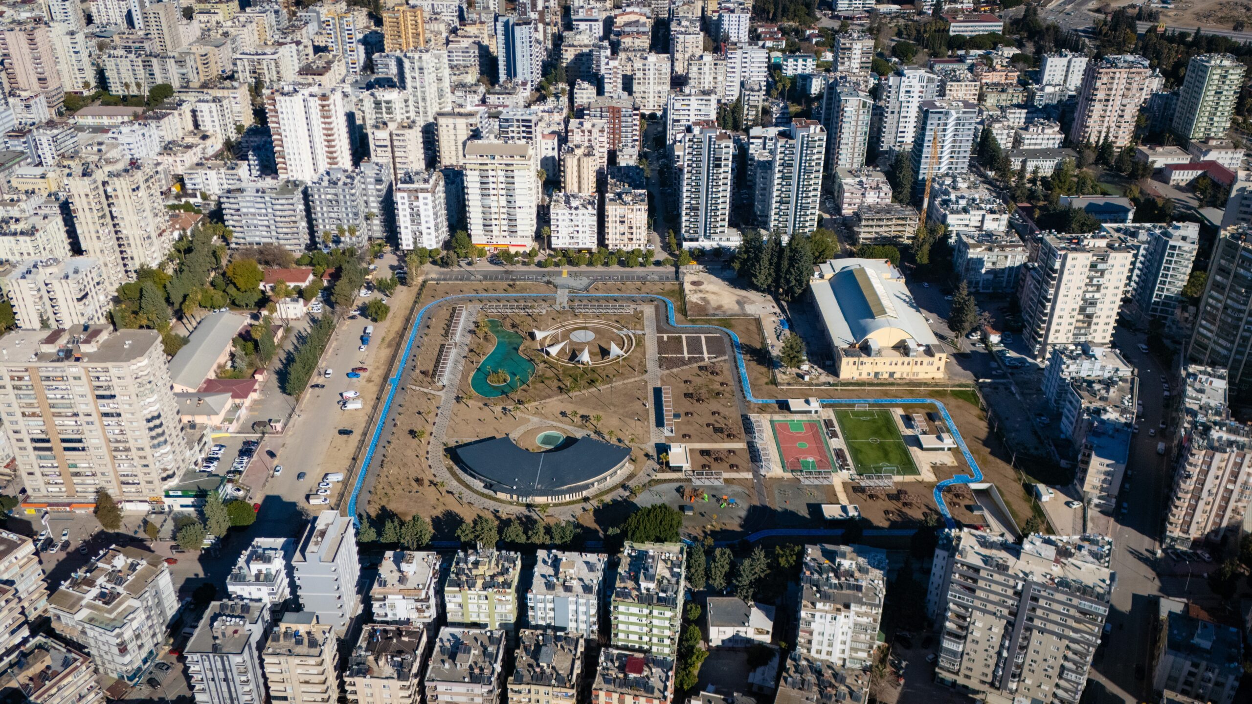 Adana Millet Bahçesi’nin yapımında sona gelindi