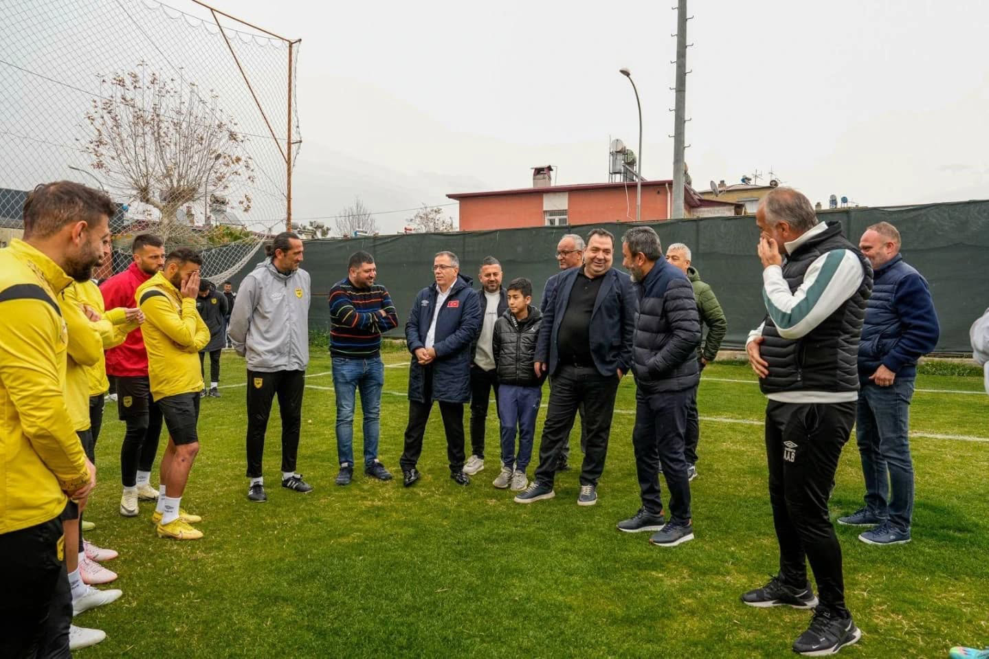 Bozan ile Çintimar’dan Adana 01 Fk’ya ziyaret