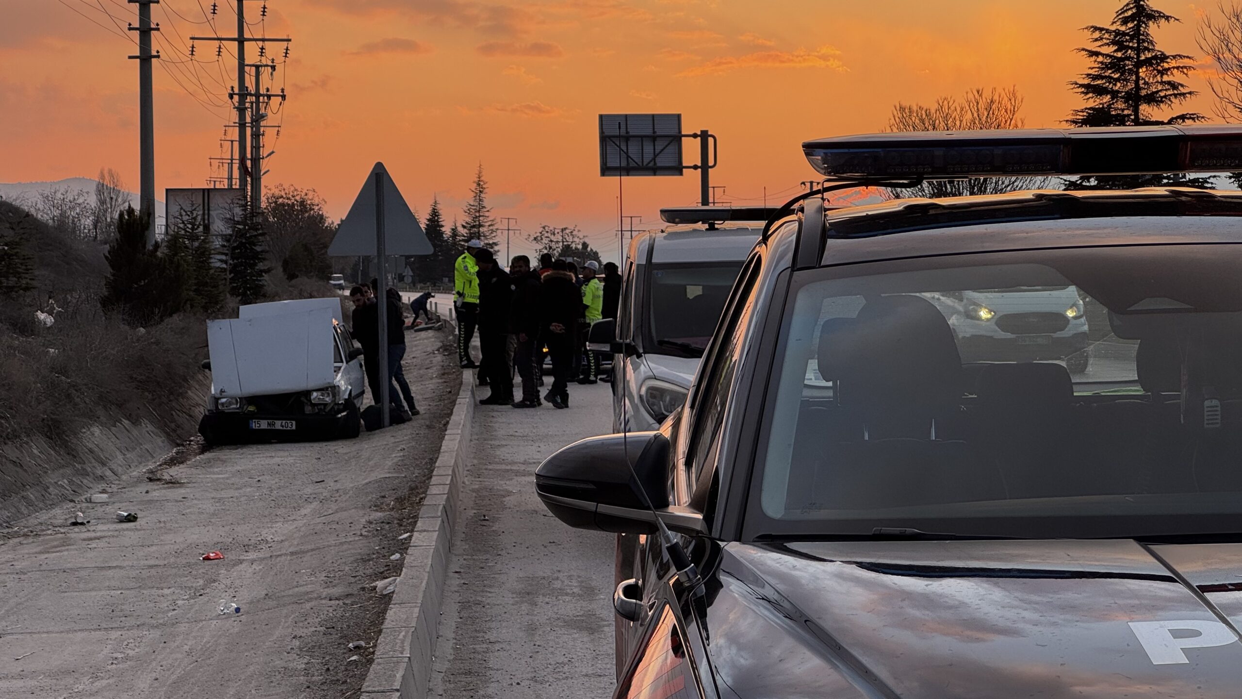 Burdur’da polisin “dur” ihtarına uymayıp kaçarken kaza yapan sürücü yakalandı