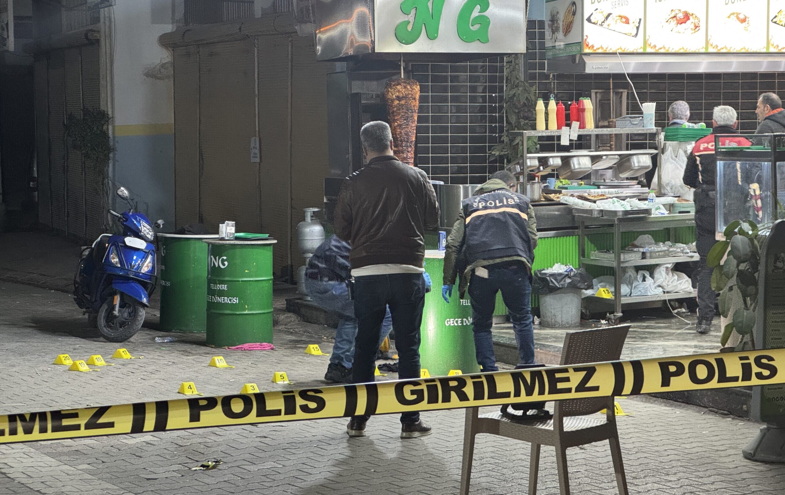 Dönerciye düzenlenen silahlı saldırıda işletme sahibi hayatını kaybetti