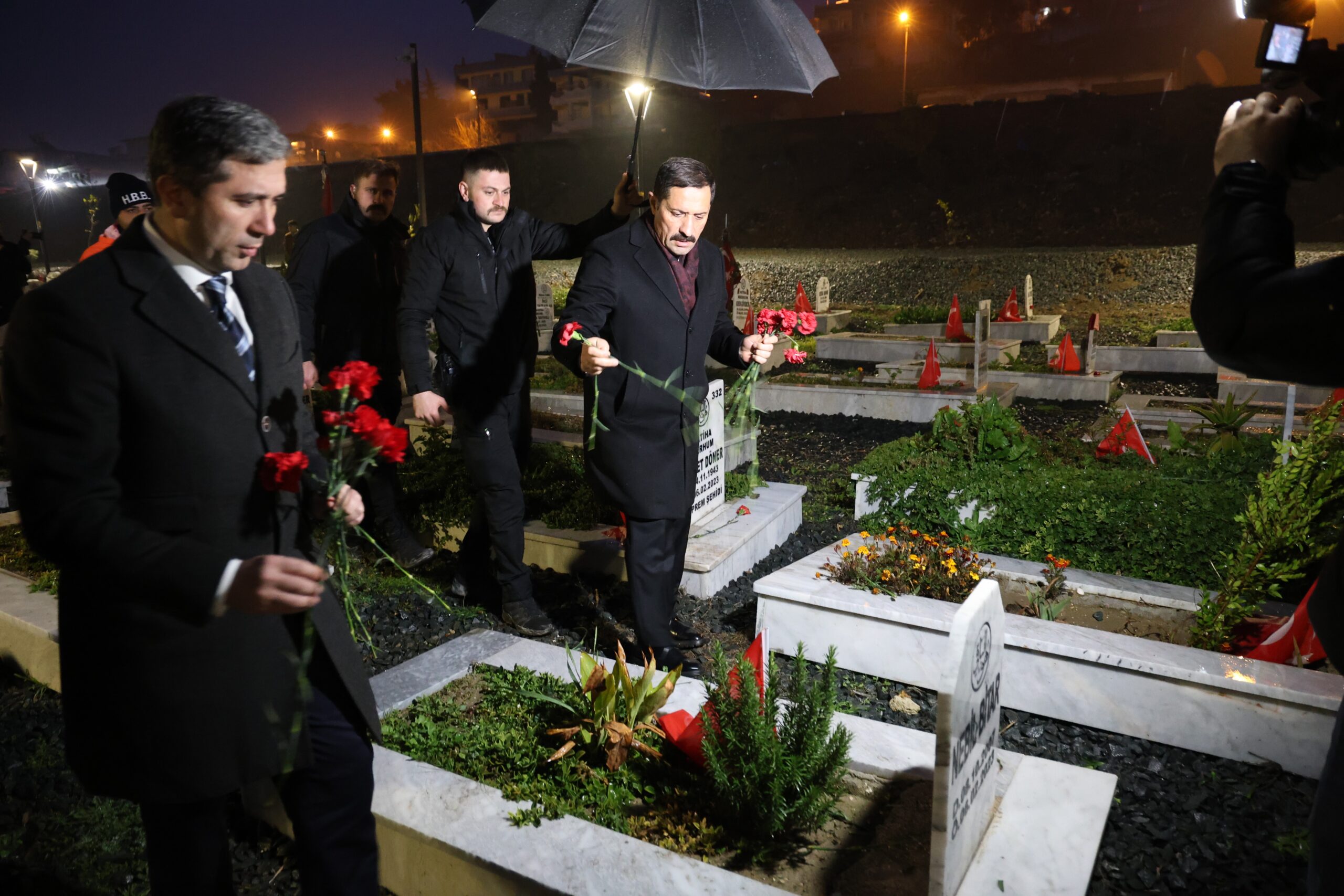 Hatay Valisi Masatlı: “Afetten kaynaklı çok büyük acılara şahit olduk”