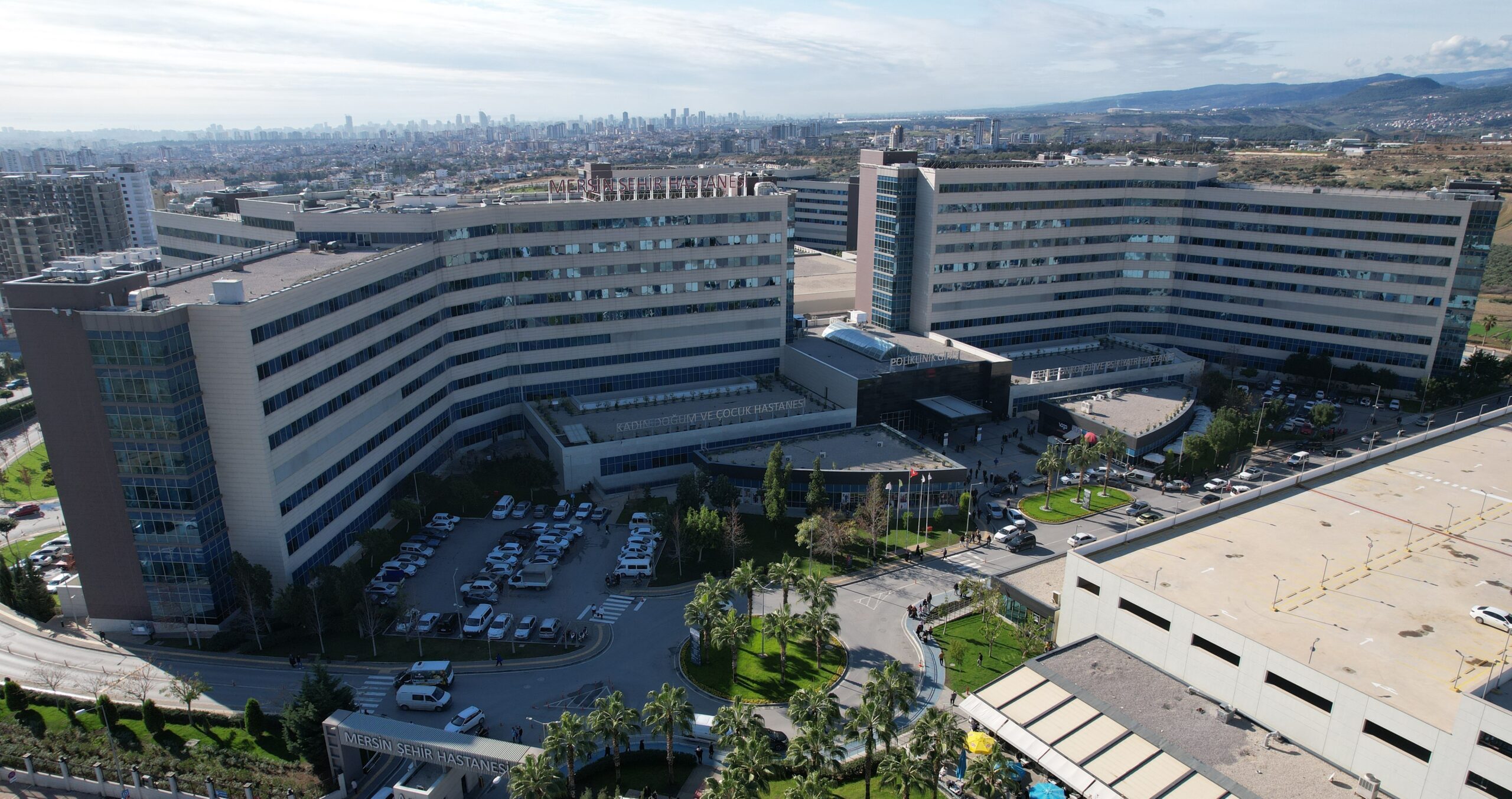 Mersin Şehir Hastanesi, depremde bölgenin yükünü sırtlandı