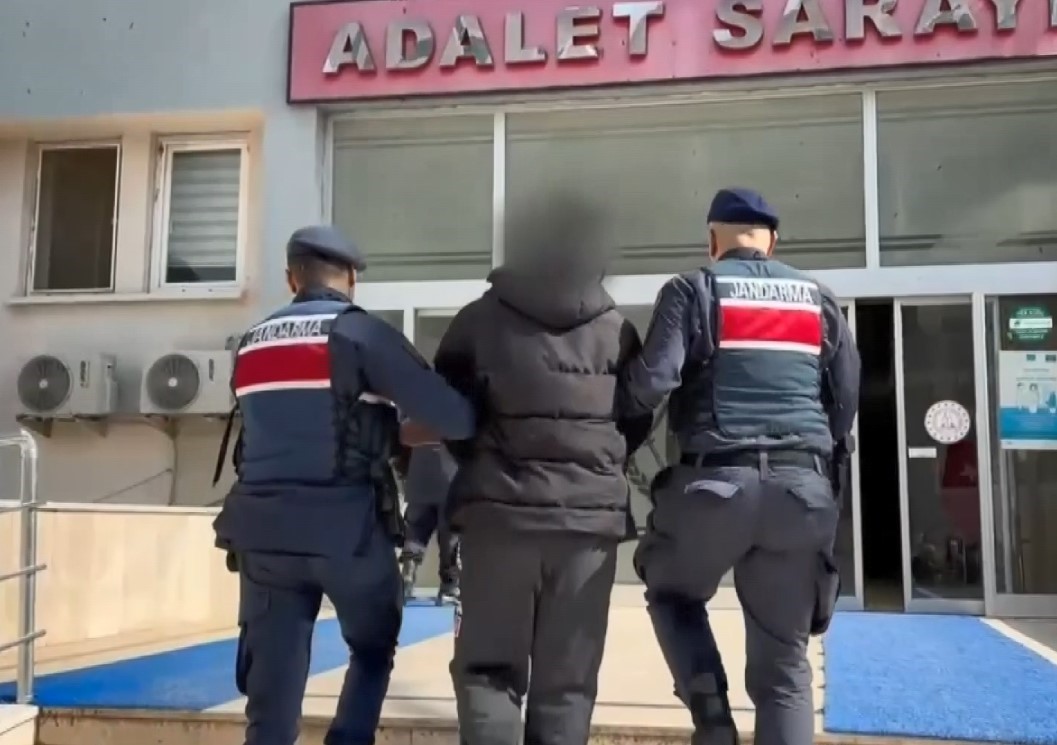 Mersin’de uyuşturucu operasyonu: 3 tutuklama