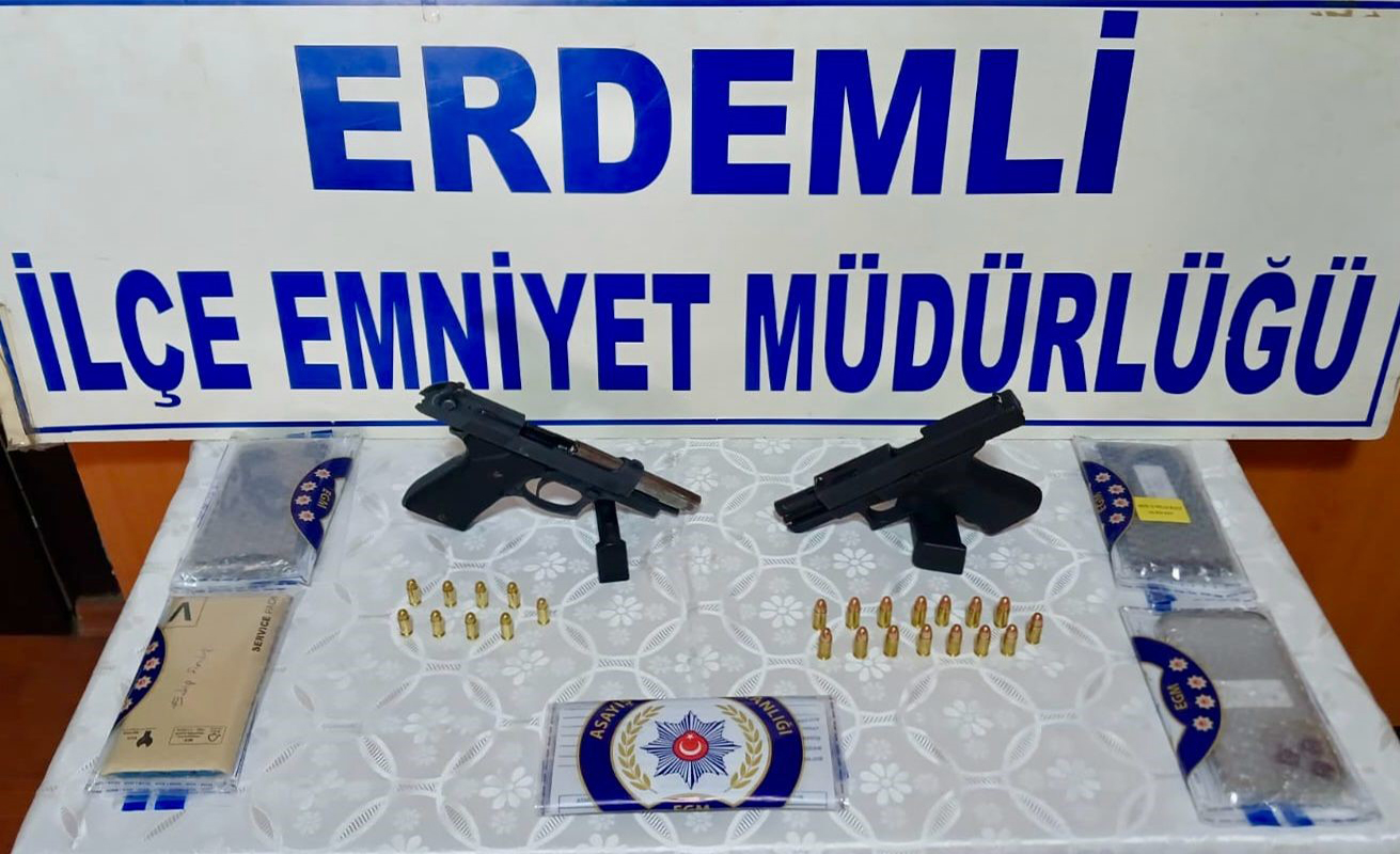 500 bin TL haraç almaya geldiler polise yakalandılar: 5 tutuklama