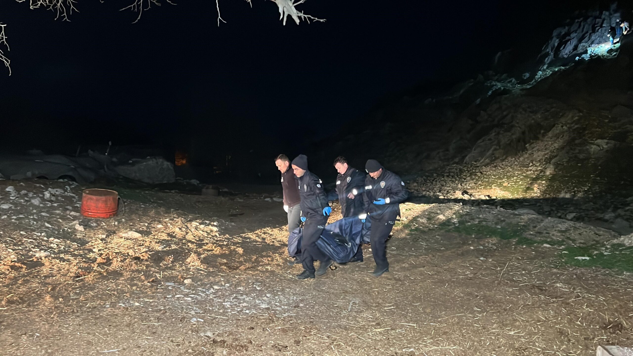 Burdur’da 80 yaşındaki kadın kayalıklardan düşerek hayatını kaybetti