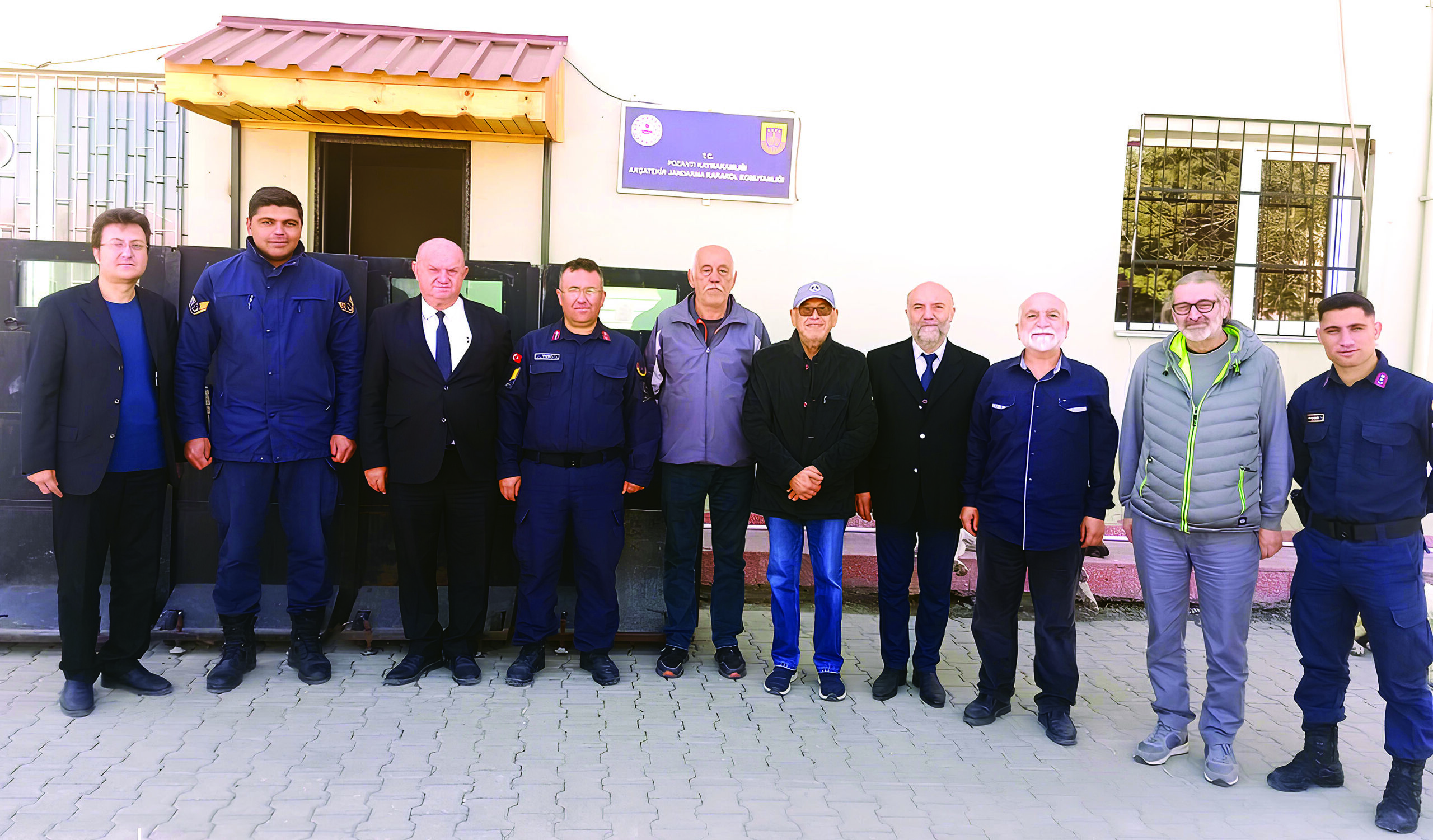 Jandarma Akçatekir’de suçluya göz açtırmıyor!