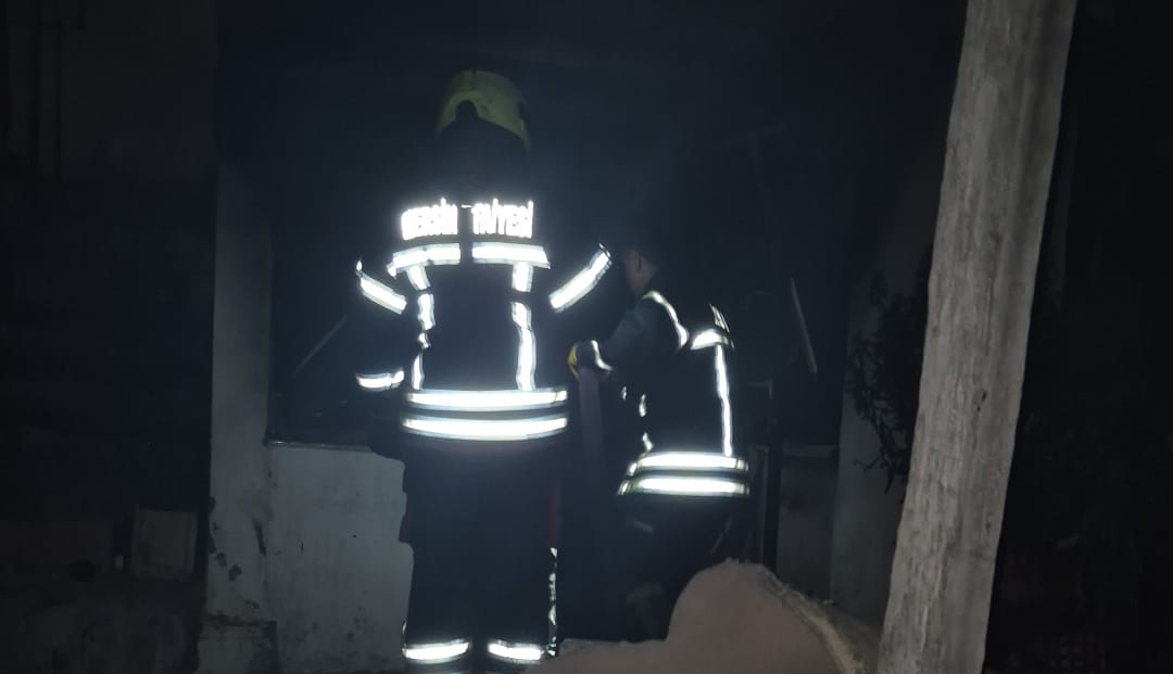 Mersin’de evde çıkan yangın söndürüldü