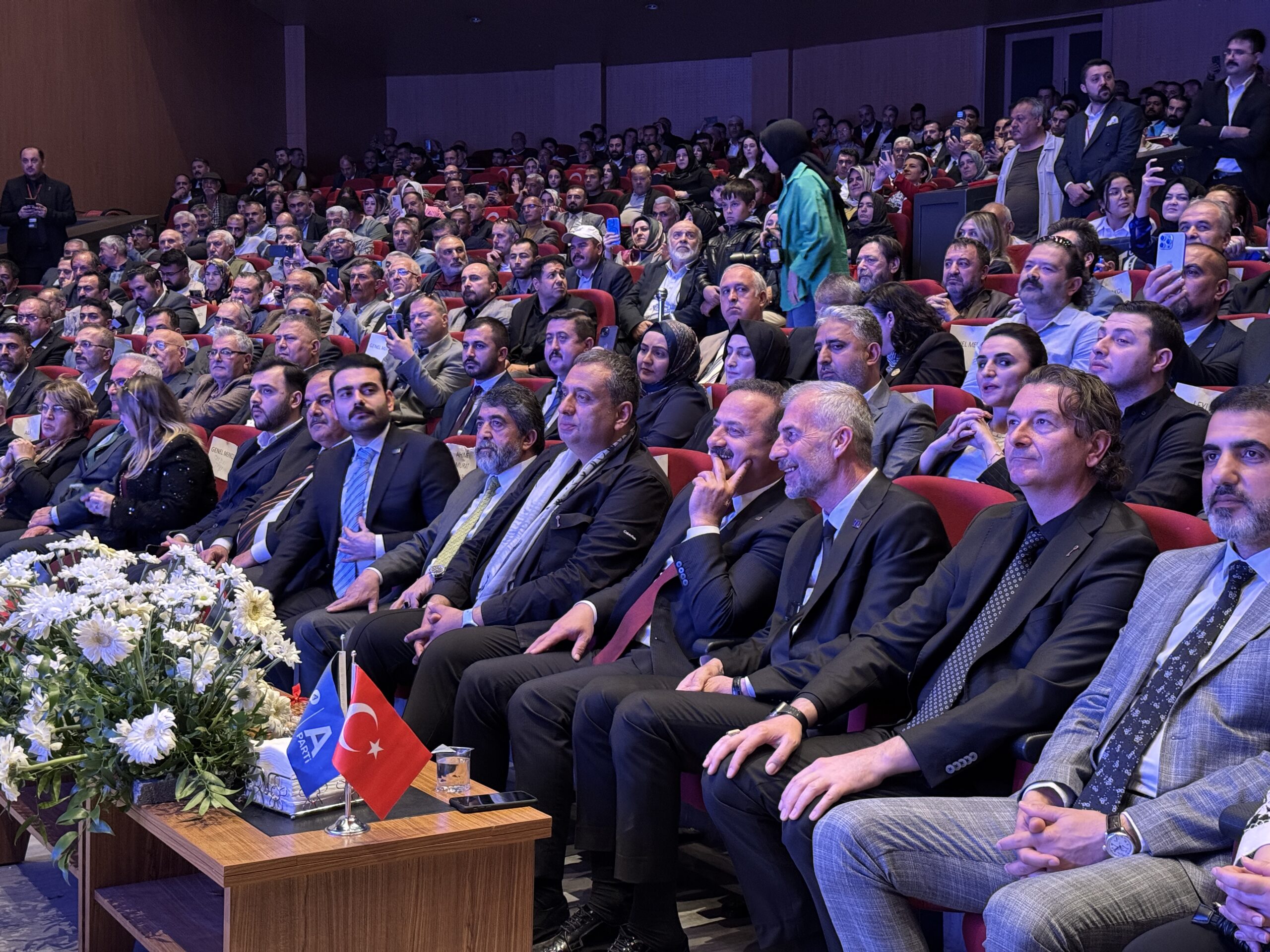 Anahtar Parti Genel Başkanı Ağıralioğlu, Kahramanmaraş’ta temaslarda bulundu