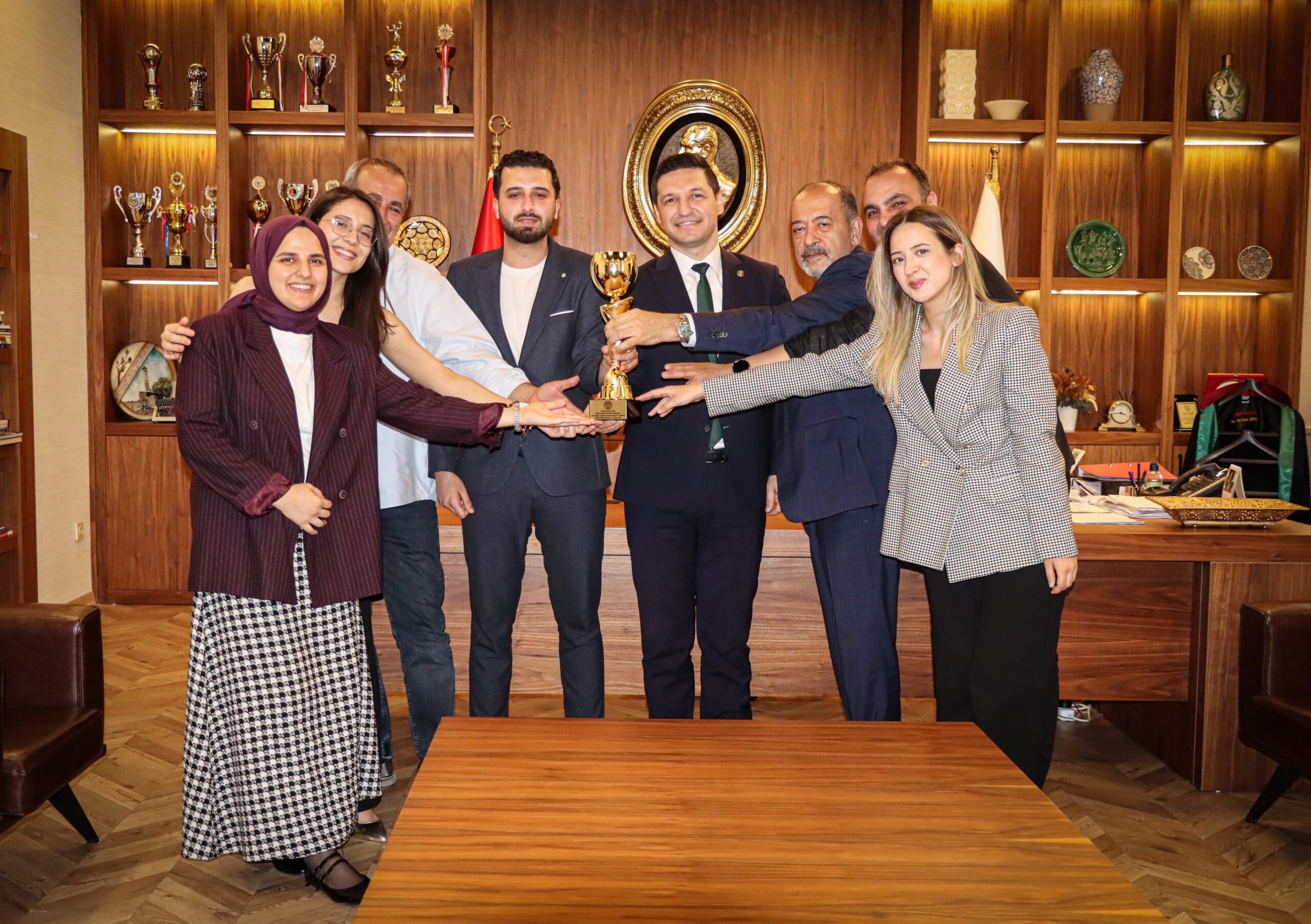 Adana barosu büyük bir başarıya imza attı