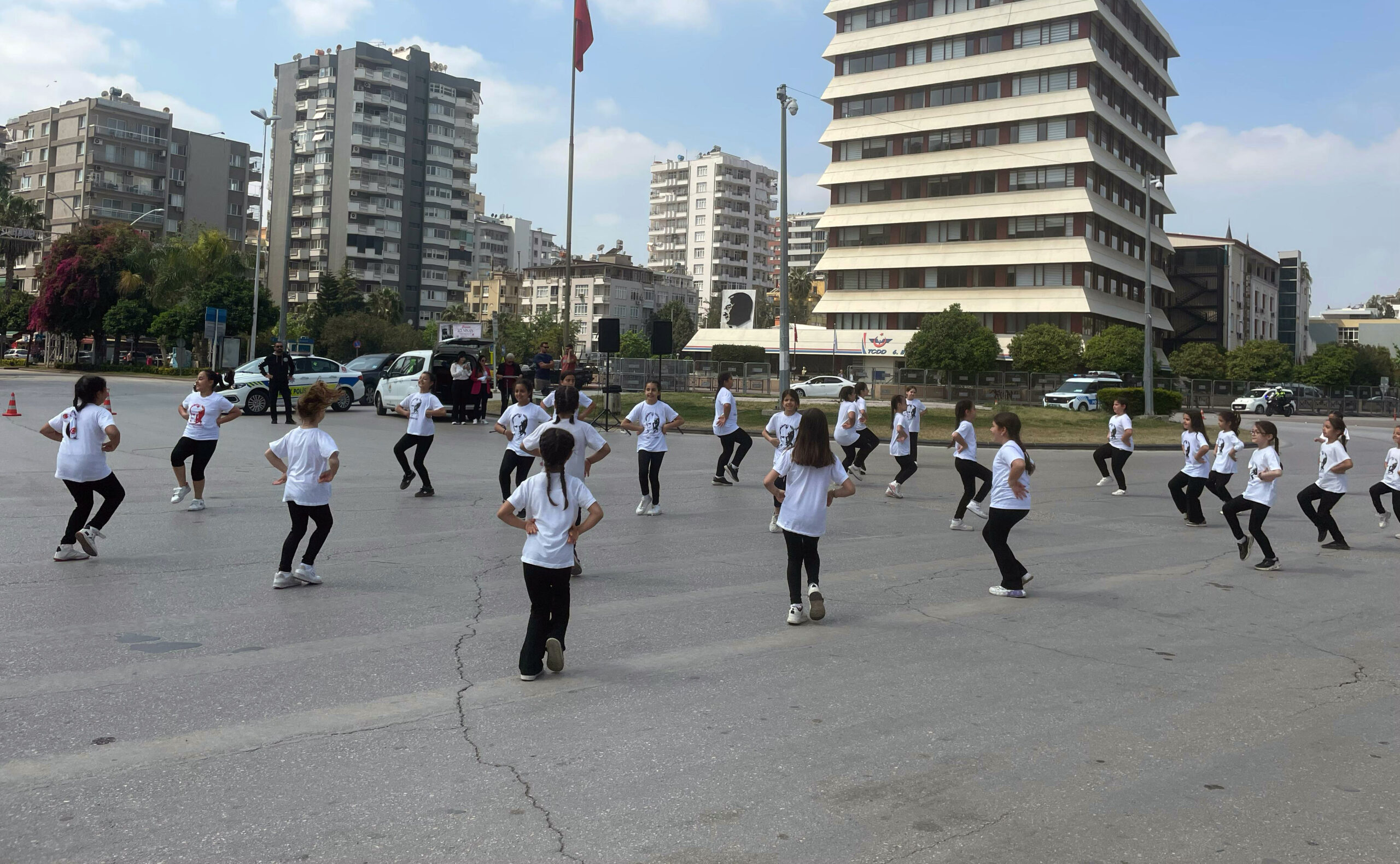 Adana’da 23 Nisan Ulusal Egemenlik ve Çocuk Bayramı için hazırlıklar başladı