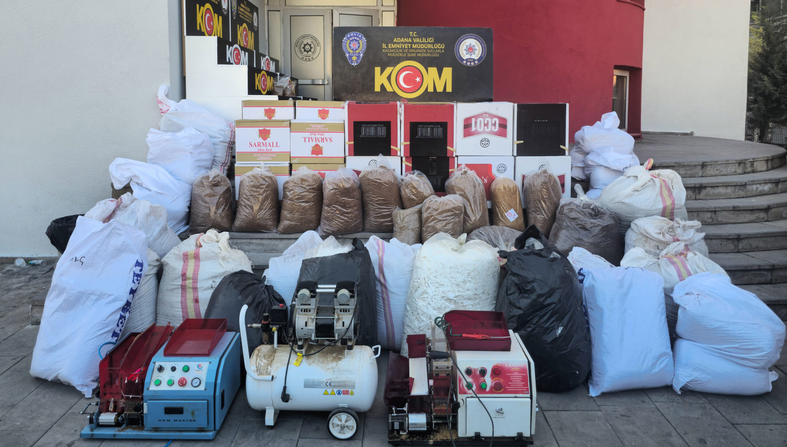 Adana’da kaçakçılık operasyonunda 4 şüpheli yakalandı
