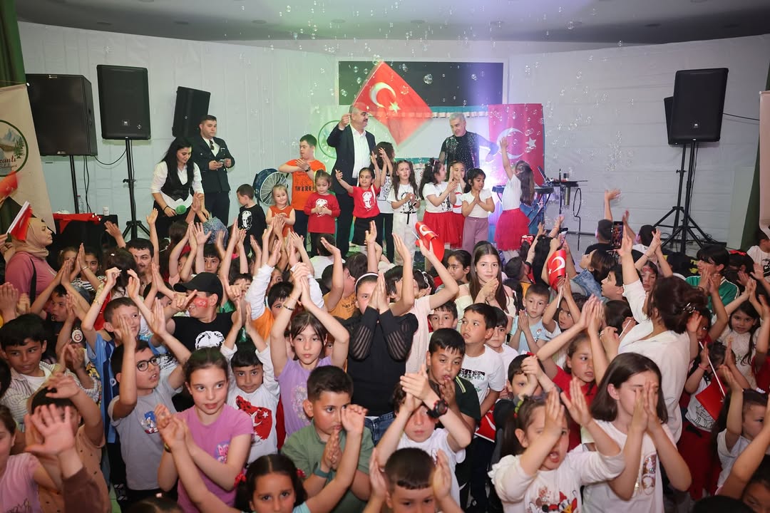 Pozantı Belediyesi 23 Nisan’da “Çocuk Oyunları Şenliği” düzenlendi