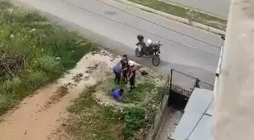 Vatandaşı darbeden polis memurlarına görevden uzaklaştırma