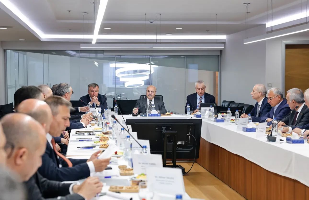 Adana’da “İl İstihdam ve Mesleki Eğitim Kurulu Toplantısı” düzenlendi