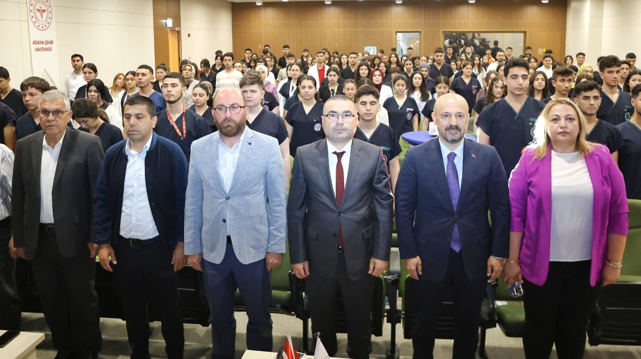 Adana’da genç girişimcilere sağlık sektörü hakkında eğitim verildi