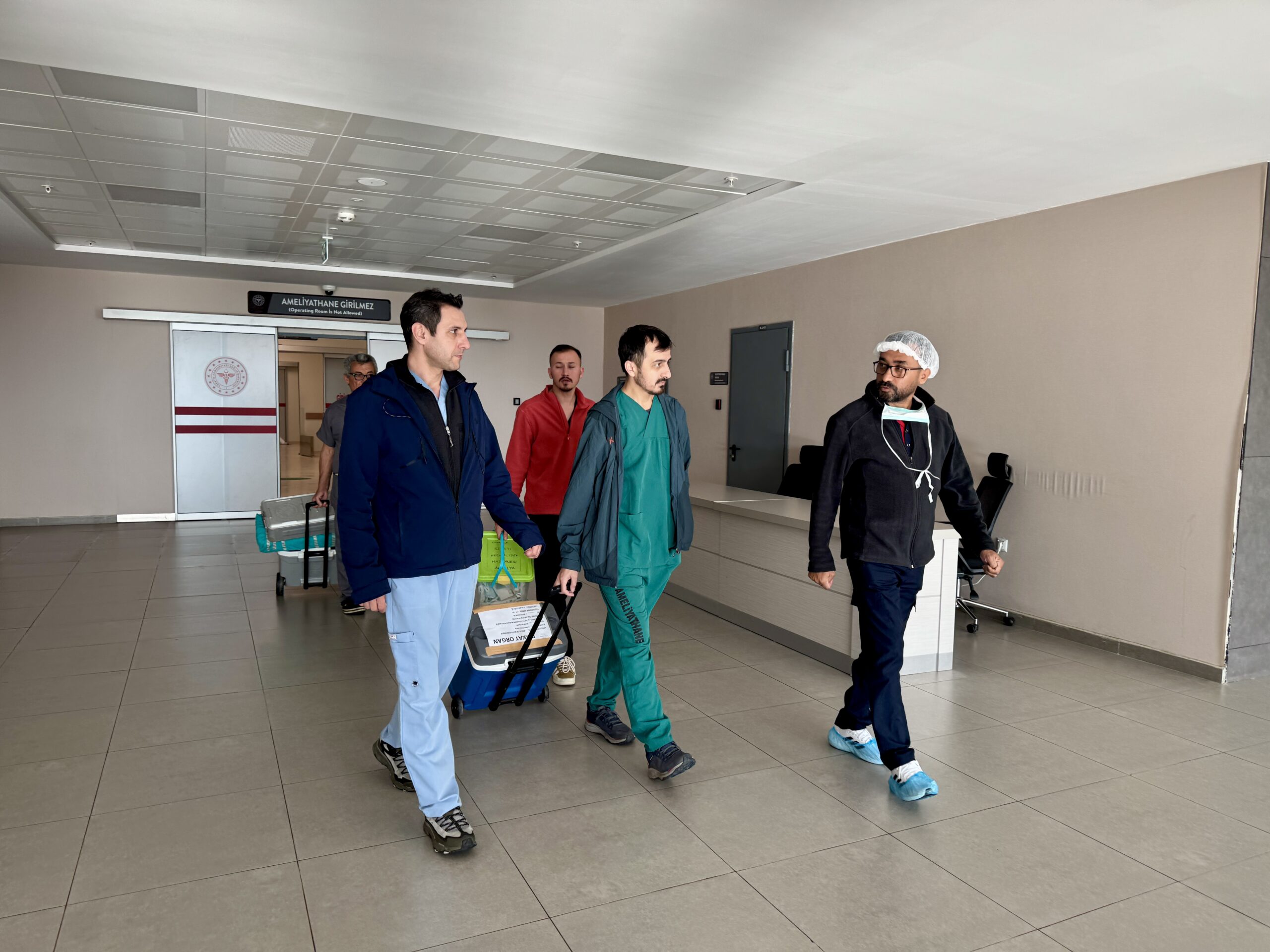Antalya’da beyin ölümü gerçekleşen kadının organları 4 kişiye umut olacak