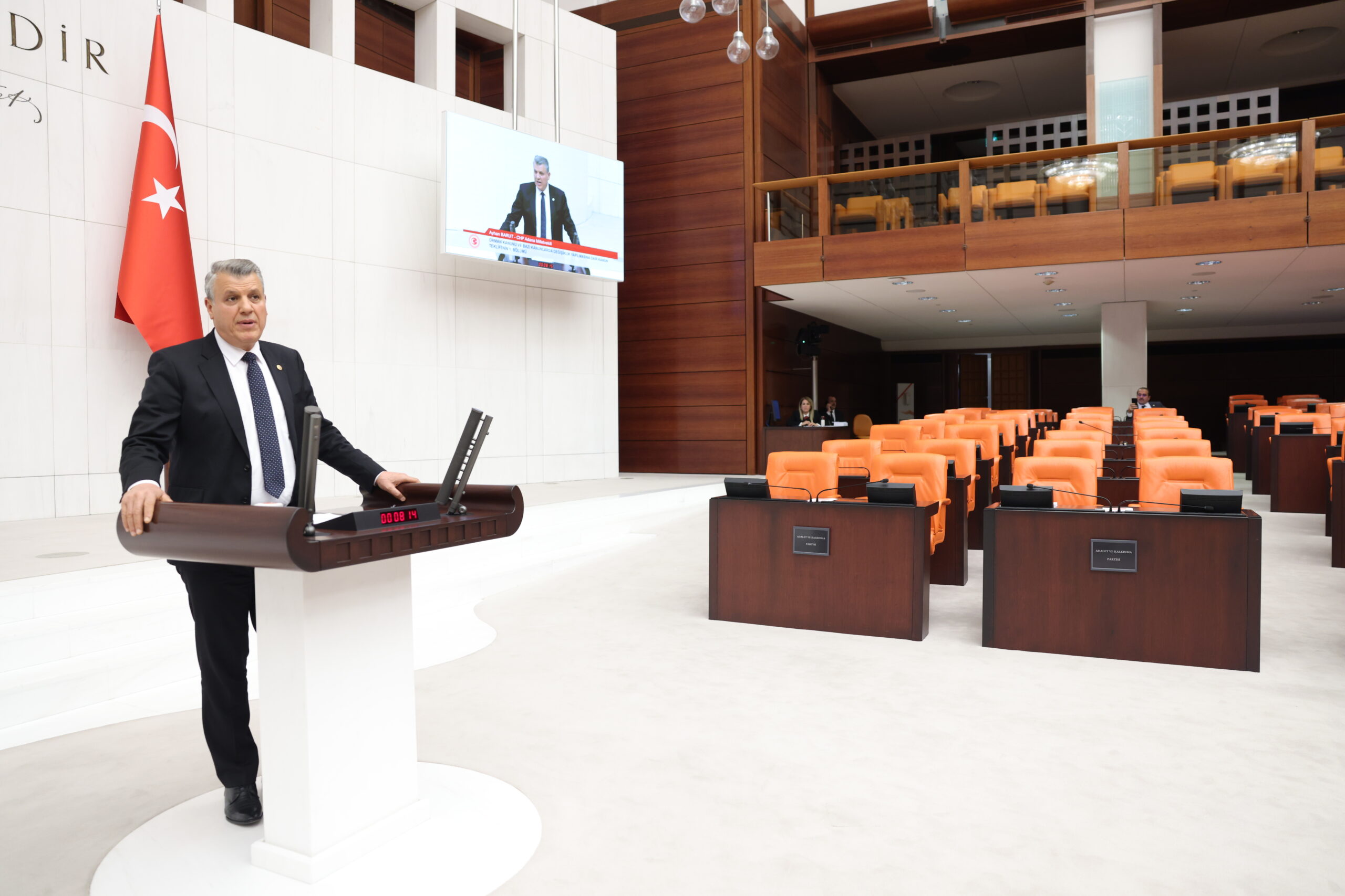 Ayhan Barut: “Yüksek faiz ve enflasyon, artan açlık ve yoksulluktur”