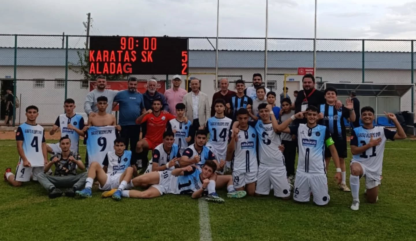 Başkan Karataş: “Karataş Belediyespor’u kutluyorum”