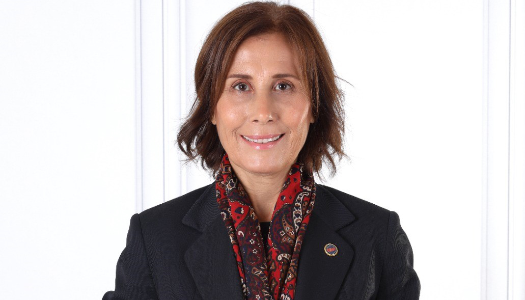 Başkan Tekin’den 1 Mayıs mesajı: “Hiçbir emeğin görünmez olmadığı bir gelecek hayaliyle mücadele ediyoruz”