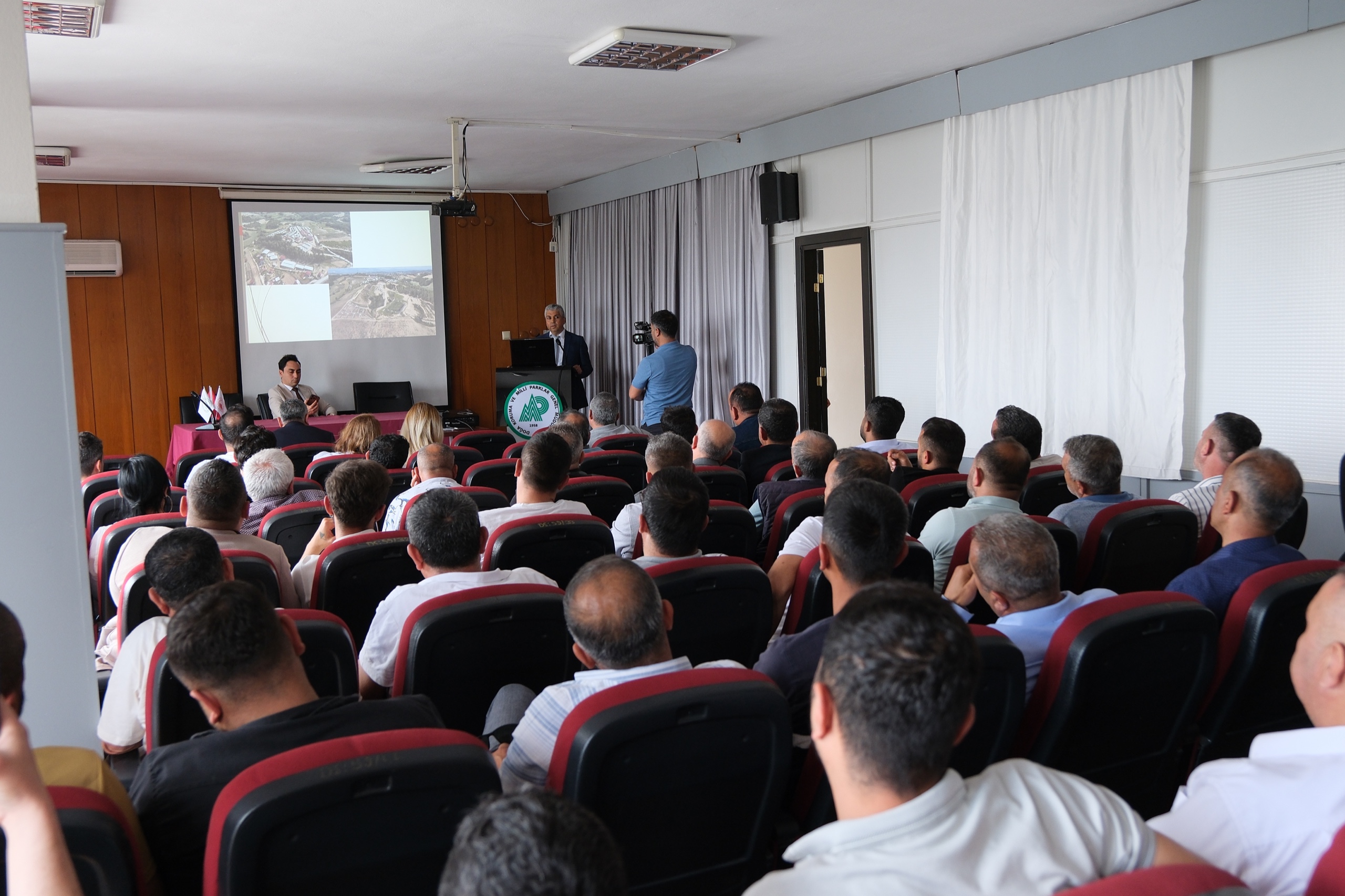 Devlet kurumları sokak canlılarının rehabilitesi için bir araya geldi