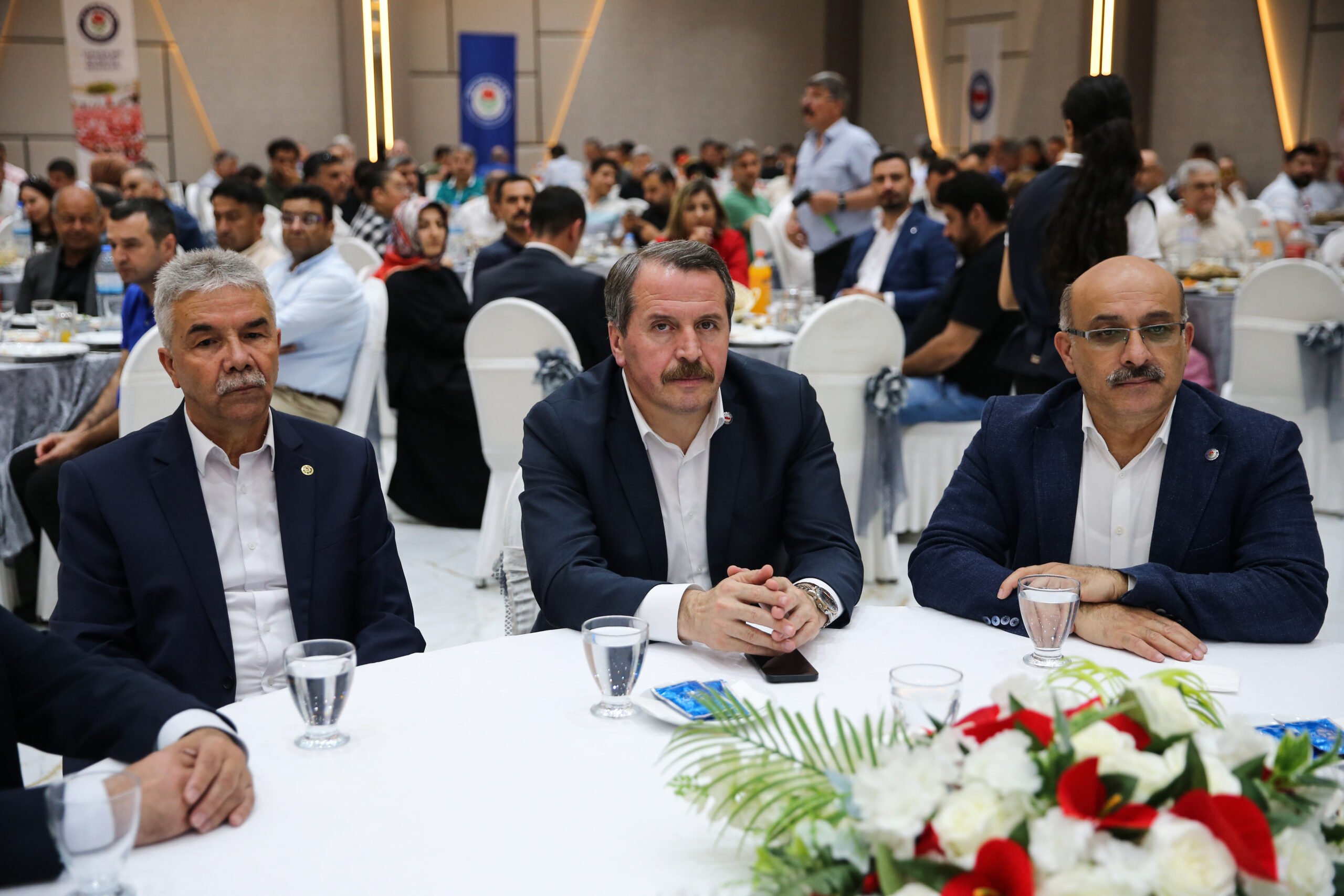Memur-Sen Genel Başkanı Ali Yalçın, Adana’da konuştu