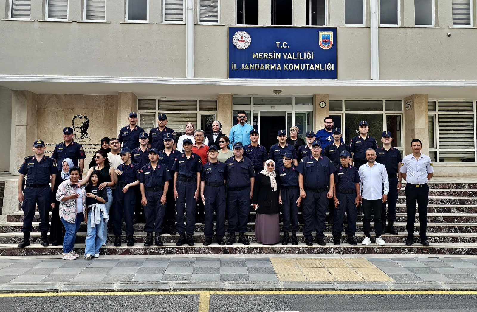 Mersin’de özel bireyler asker olmanın gururunu yaşadı
