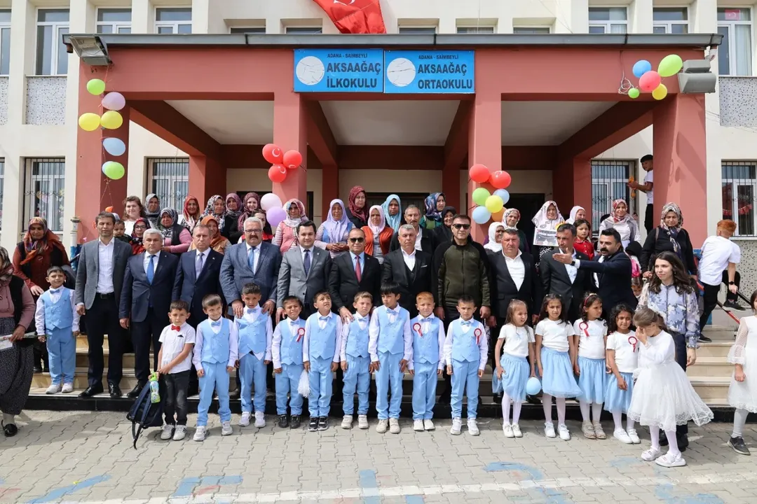 Saimbeyli’de Okuma Bayramı ve Anneler Günü bir arada kutlandı