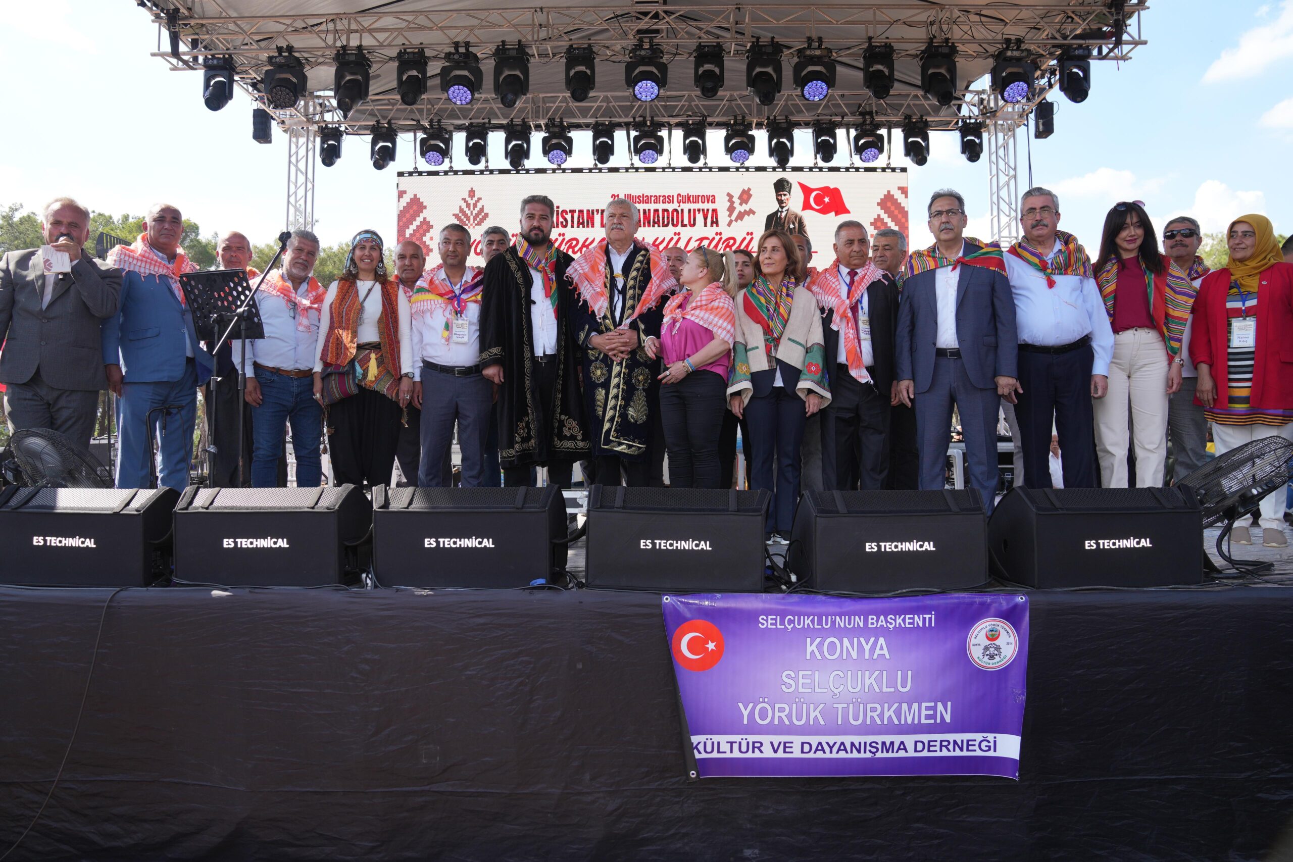 Zeydan Karalar Yörük Türkmen Şöleni’nde önemli mesajlar verdi