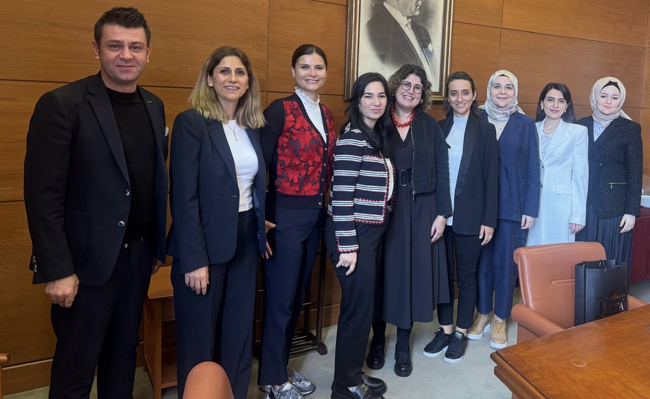 Ayça Çelik: “Üniversitelerin bilgi birikimi sanayinin dönüşüm gücüdür”